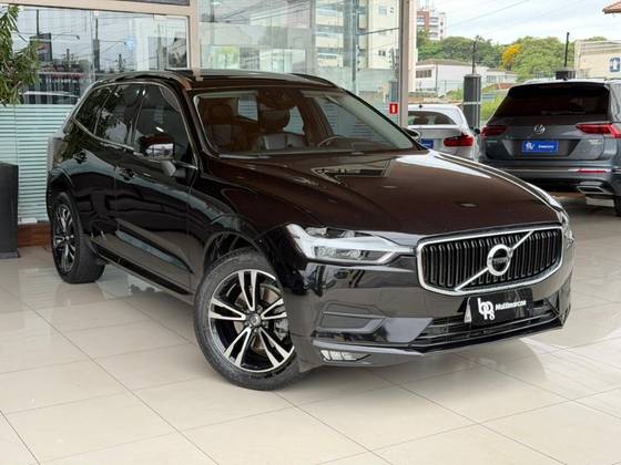 VOLVO XC60 2.0 T5 GASOLINA MOMENTUM AWD GEARTRONIC